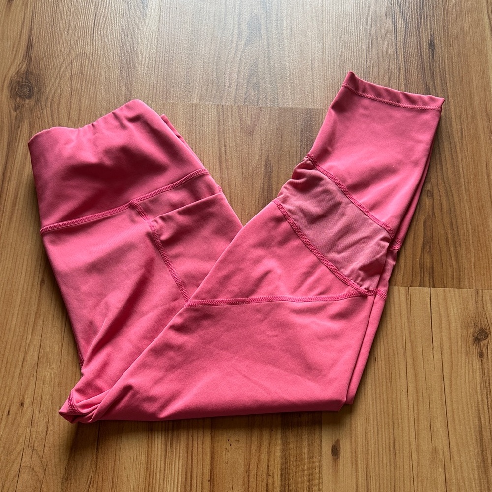 Layer‎ 8 Women’s Pink Athletic Leggings